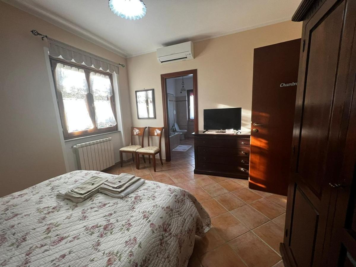 Bed and Breakfast Bed And Bikers Riano  Esterno foto