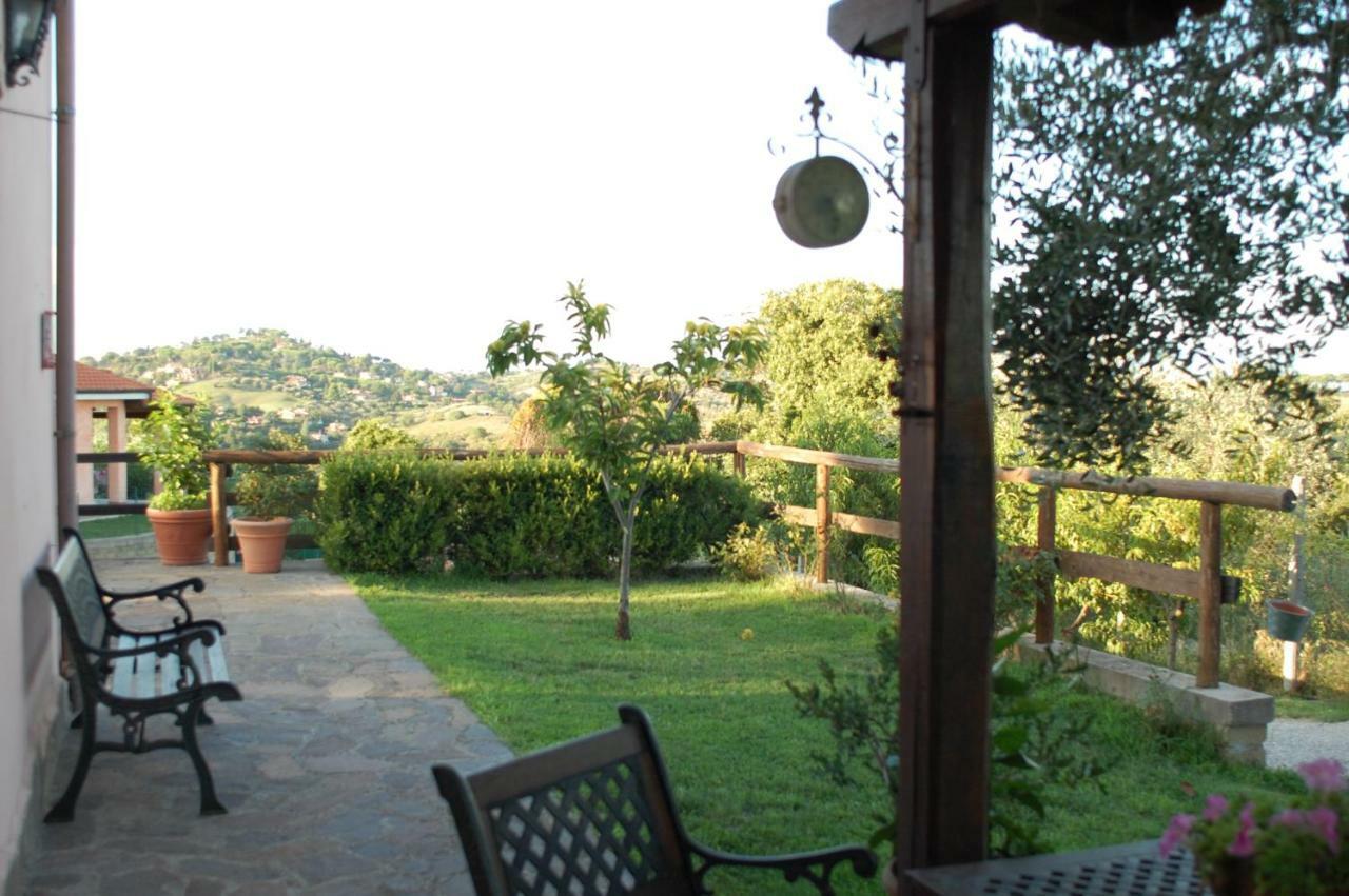 Bed and Breakfast Bed And Bikers Riano  Esterno foto