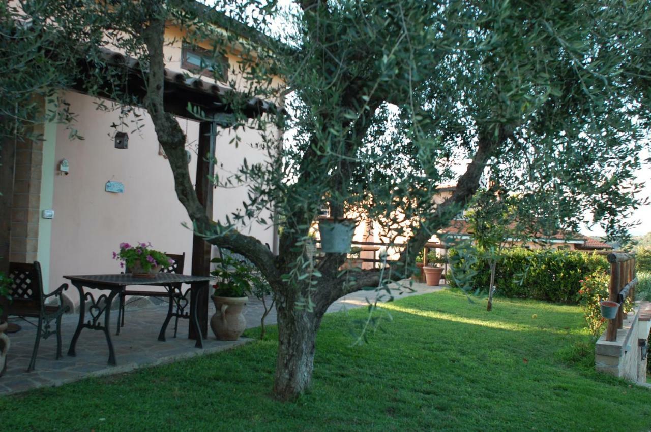 Bed and Breakfast Bed And Bikers Riano  Esterno foto