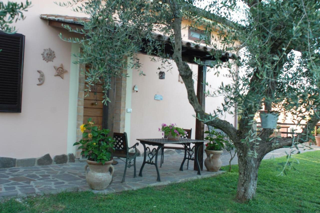 Bed and Breakfast Bed And Bikers Riano  Esterno foto