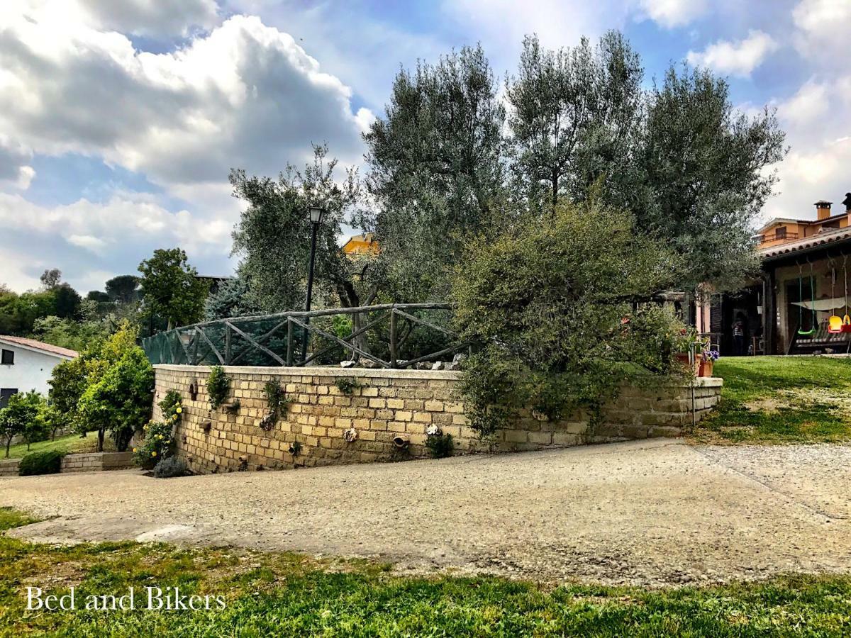 Bed and Breakfast Bed And Bikers Riano  Esterno foto